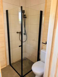 Koupelna v ubytování Domki Bolek i Lolek