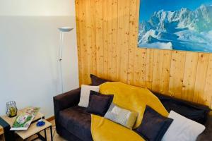 Χώρος καθιστικού στο Magical balcony on the Alps cozy alpine charm