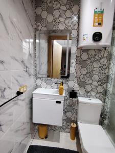 Galeriebild der Unterkunft Studio neuf au cœur de centre ville in Kenitra