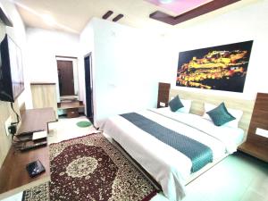 TV a/nebo společenská místnost v ubytování Jaigarh Palace Kumbhalgarh + 21 fotografií