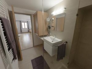 Ένα μπάνιο στο dengg down town studios +22 φωτογραφίες