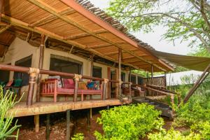 Balkón nebo terasa v ubytování Oldarpoi Wageni Camps