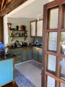 Η κουζίνα ή μικρή κουζίνα στο Vila Ita Rock