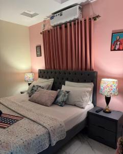 Postel nebo postele na pokoji v ubytování Cozzy 3