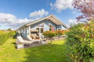 Κήπος έξω από το Helga