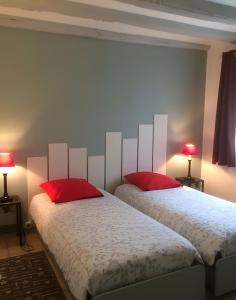 Postel nebo postele na pokoji v ubytování Gite Le Ry De Pouzioux