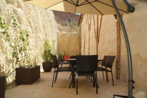 Patio alebo iná vonkajšia časť ubytovania Dulce Encanto del Valle