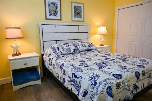 Imagem da galeria de Diplomat 220-21 em Cocoa Beach mais 11 fotografias