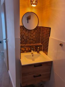 Koupelna v ubytování Zimmervermietung Voth + 9 fotografií