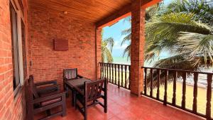 Galeriebild der Unterkunft Coconut Grove Beach Resort in Elmina