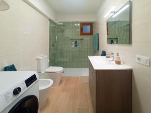 Ένα μπάνιο στο Playa De Las Américas - Oceanfront