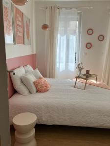 Ένα ή περισσότερα κρεβάτια σε δωμάτιο στο Le Spa by SCH