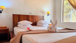 Galeriebild der Unterkunft Coconut Grove Beach Resort in Elmina