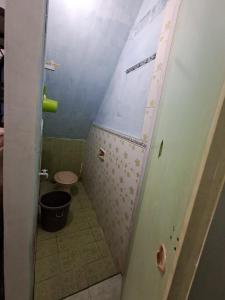 Koupelna v ubytování Guest House Anugerah