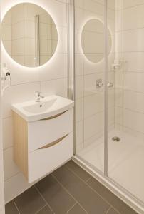 Koupelna v ubytování CityNest Hannover O15 + 5 fotografií