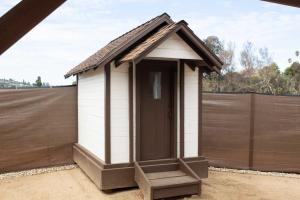 Budova, kde se prázdninový dům nachází