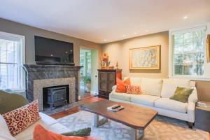 Posezení v ubytování John Quigley House - Downtown New Hope