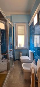 Et badeværelse på Pisa Happy House + 17 billeder