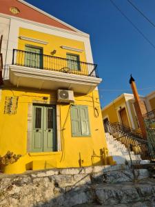 Budova, kde se prázdninový dům nachází