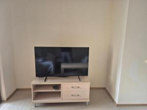 Μια τηλεόραση ή/και κέντρο ψυχαγωγίας στο Villa Detelina 2025