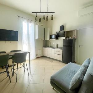 O bucătărie sau chicinetă la TonyMan Apartment 2