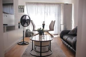 Χώρος καθιστικού στο Andy's Place - At The Village Blues Sandton