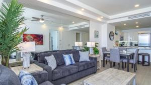 Χώρος καθιστικού στο A peace of paradise awaits you Verano 2003 Encantame Towers