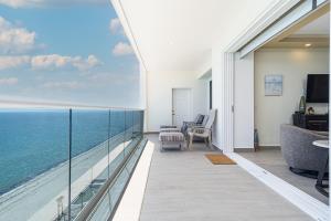 Fotografie z fotogalerie ubytování Splash in The New Lazy River and Sleep In Luxury Encantame Towers C 1204 v destinaci Playa Encanto