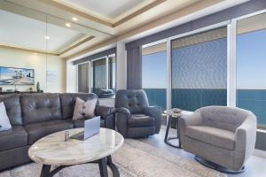 Fotografie z fotogalerie ubytování Splash in The New Lazy River and Sleep In Luxury Encantame Towers C 1204 v destinaci Playa Encanto + 29 fotografií