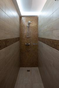 Koupelna v ubytování Double M Adults Only + 20 fotografií