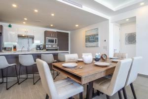 Gallery image of Cozy beach front getaway Encantame Towers E304 in Puerto Peñasco