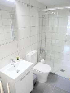 Ένα μπάνιο στο Encantador Estudio en Altea