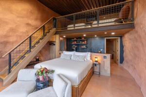 Χώρος καθιστικού στο Honey Rock Landing