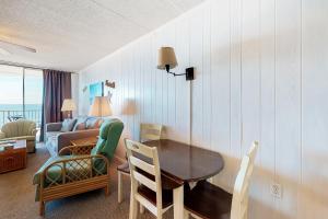 Χώρος καθιστικού στο El Capitan 502