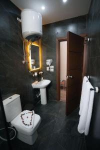 Galeriebild der Unterkunft Pyramids&&Tuya&&view inn in Kairo