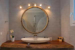 Gallery image of Vibhu Estate 7 Suites in Kalafatis