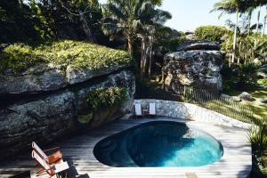 Πισίνα στο ή κοντά στο Crane Lodge