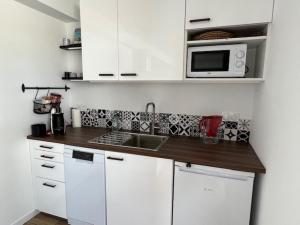 Η κουζίνα ή μικρή κουζίνα στο 200m de l'Océan