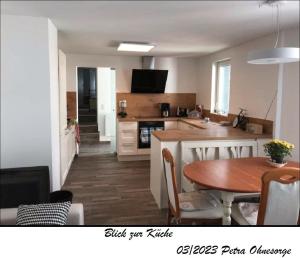 TV a/nebo společenská místnost v ubytování Ferienhaus im Harz