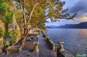 Fotografie z fotogalerie ubytování Villa Scoglio v destinaci Varenna