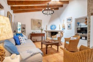 TV a/nebo společenská místnost v ubytování S Olivar Major