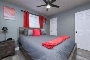 Ένα ή περισσότερα κρεβάτια σε δωμάτιο στο Southern Charm 4-0