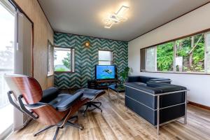 Μια τηλεόραση ή/και κέντρο ψυχαγωγίας στο izu high village