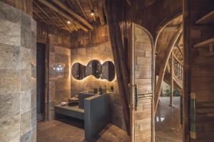 Koupelna v ubytování Equipoise Resort & Spa Ubud by Ini Vie Hospitality - Newly Open