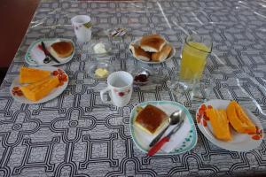 Jídlo v hostelu nebo okolí