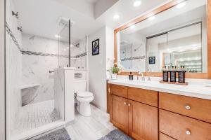 Koupelna v ubytování Papakea Resort Unit J303