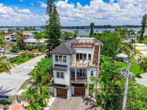 Loodusmaastik puhkemaja lähedal