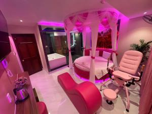 Ένα ή περισσότερα κρεβάτια σε δωμάτιο στο Xuân Hồng Hotel