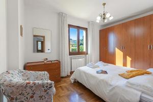 Una cama o camas en una habitación de Comfortable House With Private Pool 37 fotos más