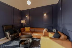 Khu vực ghế ngồi tại Jeju Leval Homme The Gwangnyeong Forest +39 ảnh